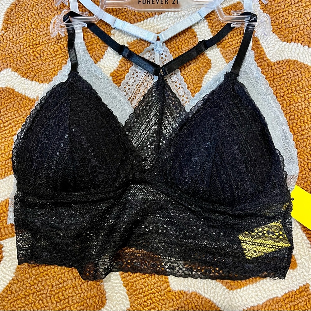 Forever 21 Women’s 2 Pack Lace Padded Bralette Size L Black/Light Blue NWT